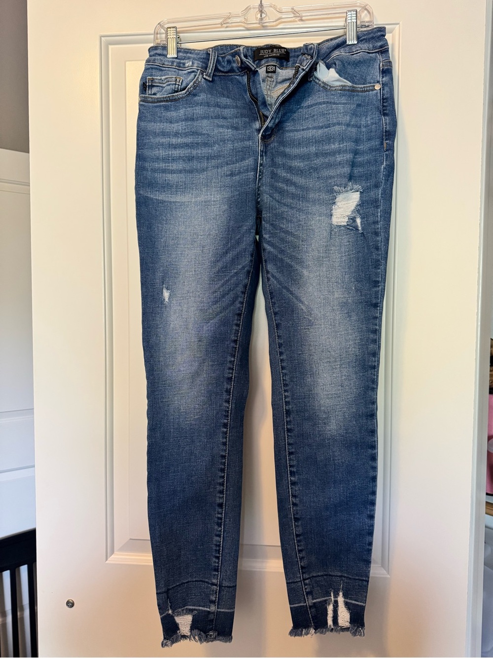 Judy Blue Mid Blue Distressed Ankle Skinny Jeans